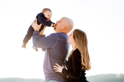 Winter Family Portraits in Monrovia, Maryland by Kelly Heck Photography