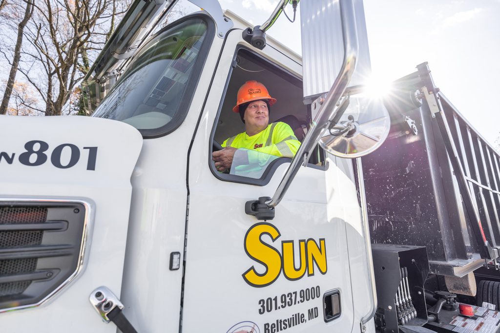 Sun Services LLC | Waste Management and Recycling Service in Beltsville, Maryland | https://sunrolloff.com/
