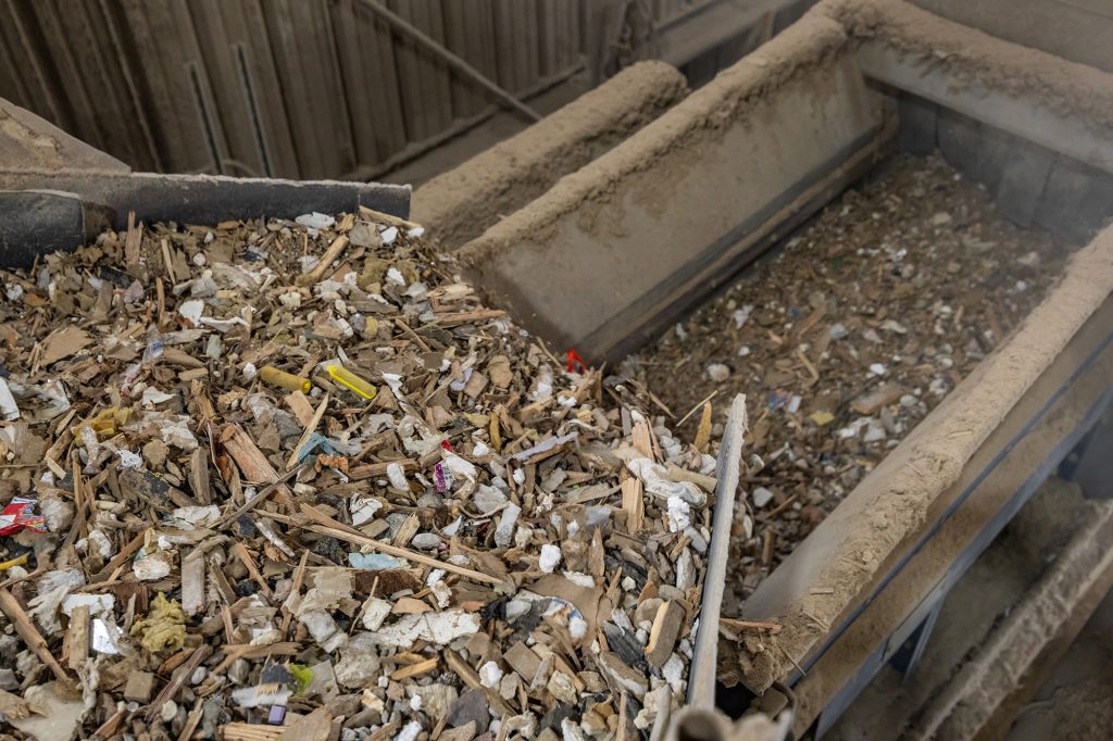 Sun Services LLC | Waste Management and Recycling Service in Beltsville, Maryland | https://sunrolloff.com/